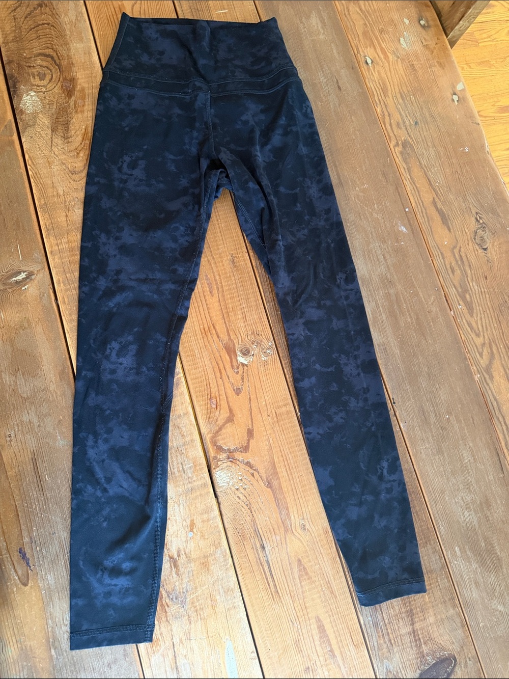CRZ YOGA Black Subtle Camo High-Waist Leggings